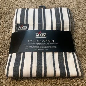 All-Clad Cook’s Apron Color: Black & White Stripe